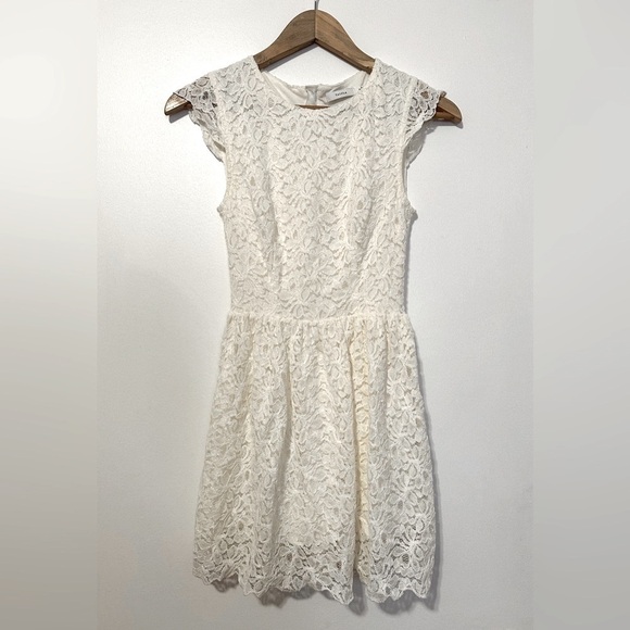 Aritzia  Talula White Lace Belgravia Dress Size 00‎ - Picture 2 of 4